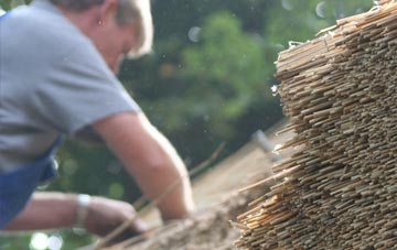 professional Tarrant Rushton thatchers